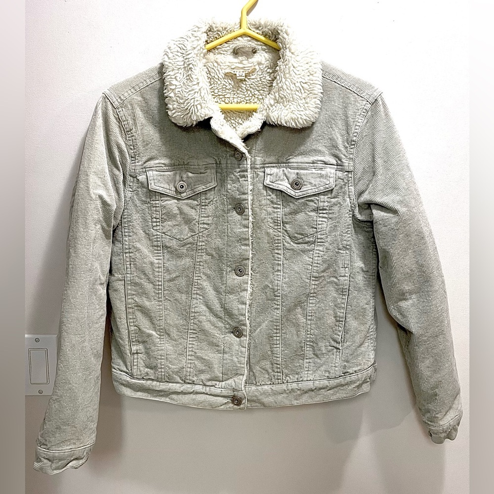 2/$20💞Corduroy Jacket 🩶